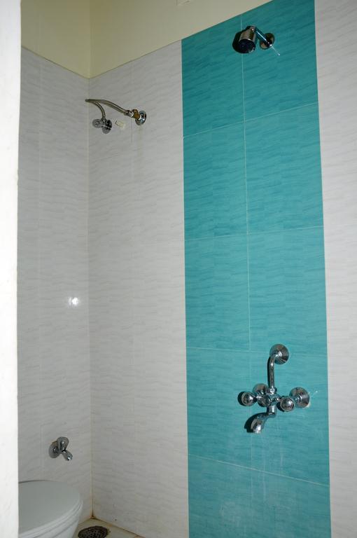 Hotel Agarala Residency Tirupati Camera foto