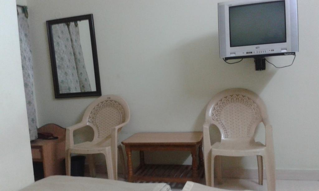 Hotel Agarala Residency Tirupati Camera foto